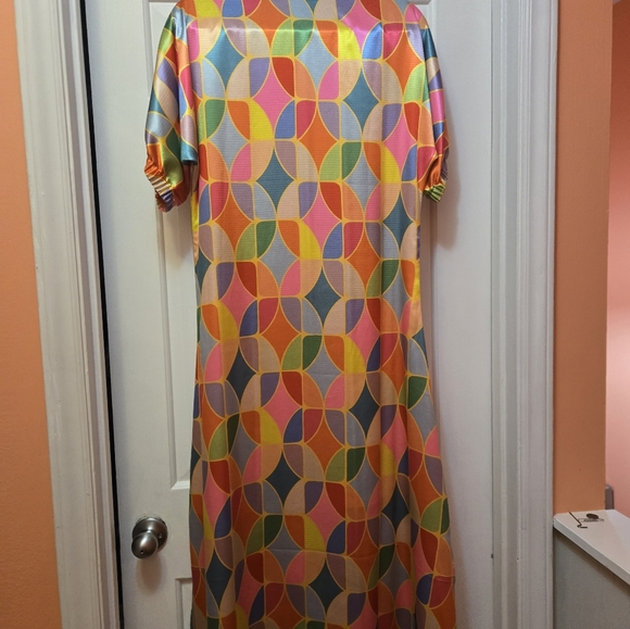 NWOT Emily McCarthy Poppy Maxi - Picture 4 of 5